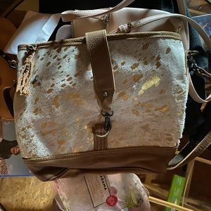 NWT Myra Crossbody pocketbook